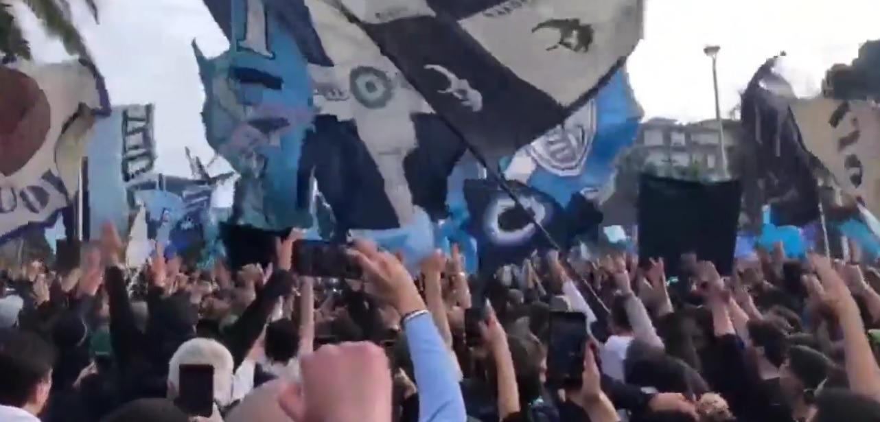 La rivolta degli ultras: “De Laurentiis è il proprietario, non il padrone del Napoli”