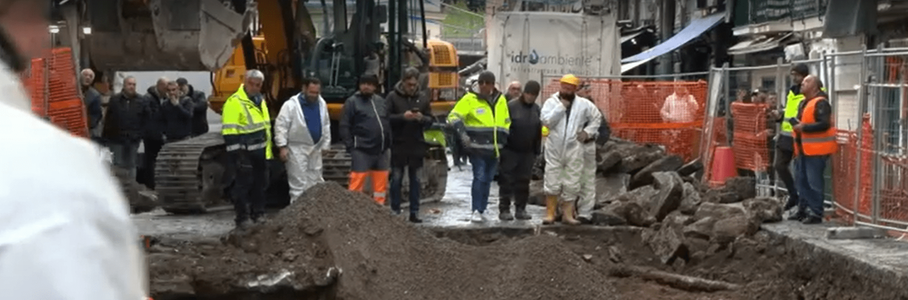 Voragine a Secondigliano, sgomberati 20 alloggi
