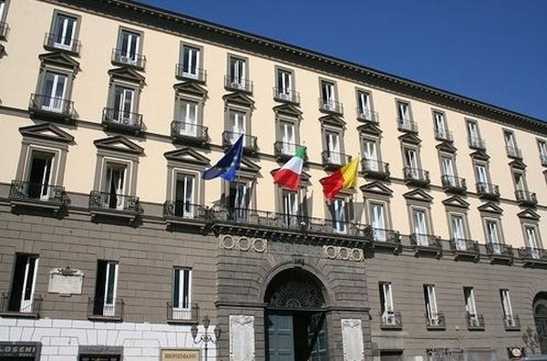 Napoli, anche il Comune aderisce al sit-in per la scarcerazione di Simone Isaia