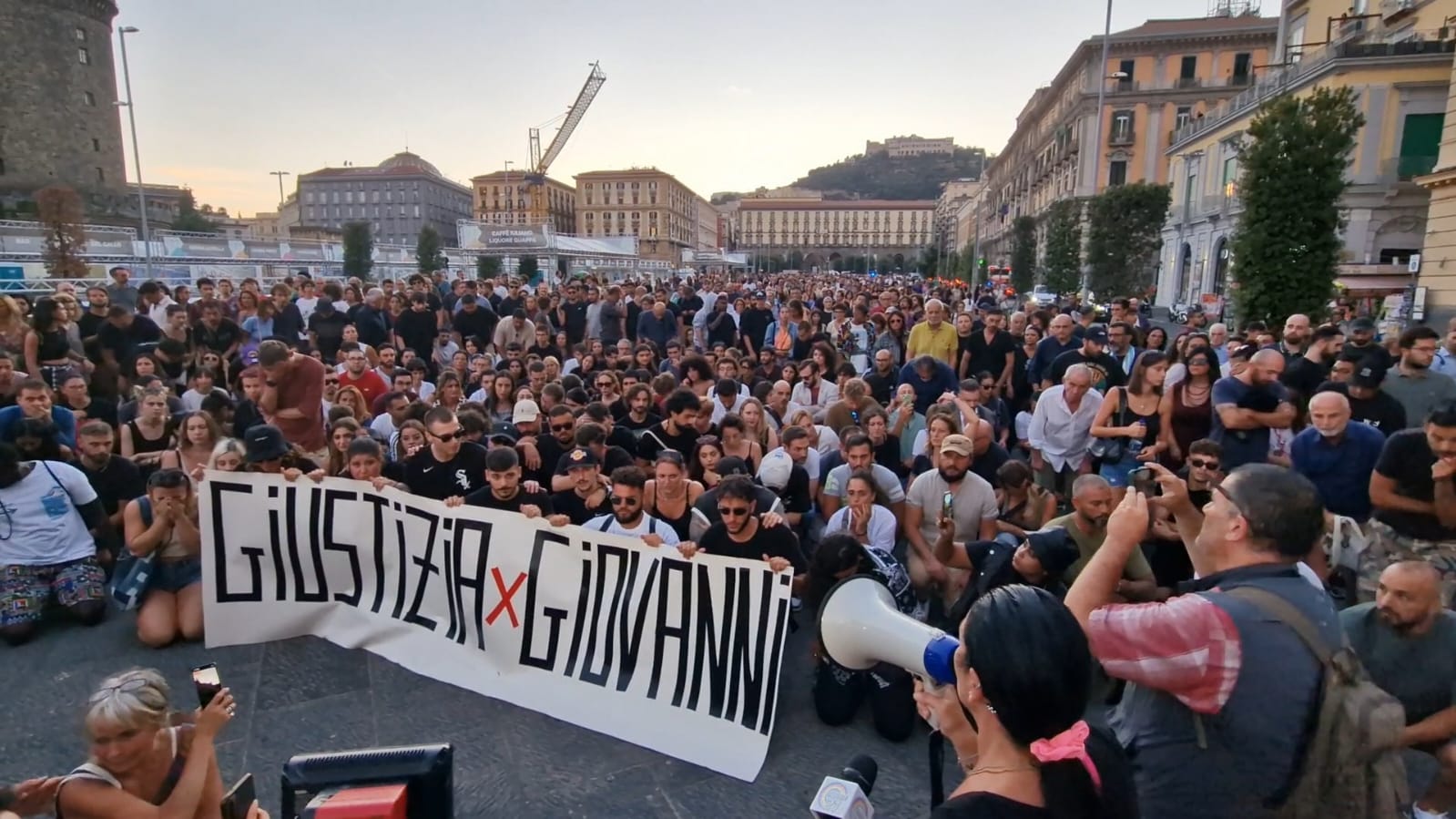 Napoli, Giogiò per sempre