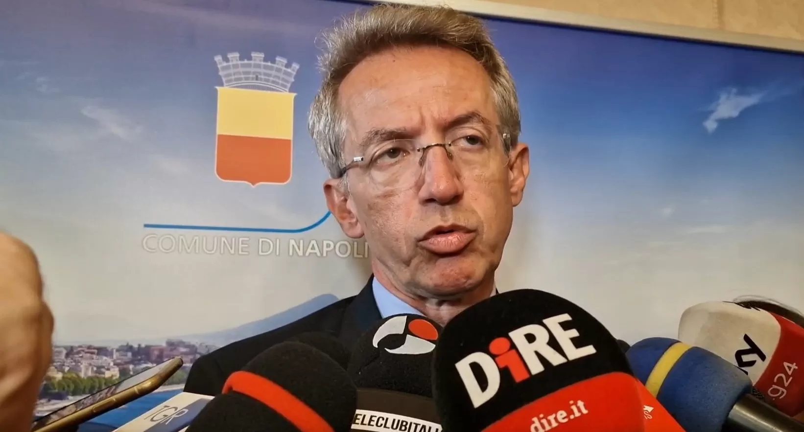 Campi Flegrei, Manfredi: “l’allarmismo non aiuta. Gestire le informazioni con responsabilità”