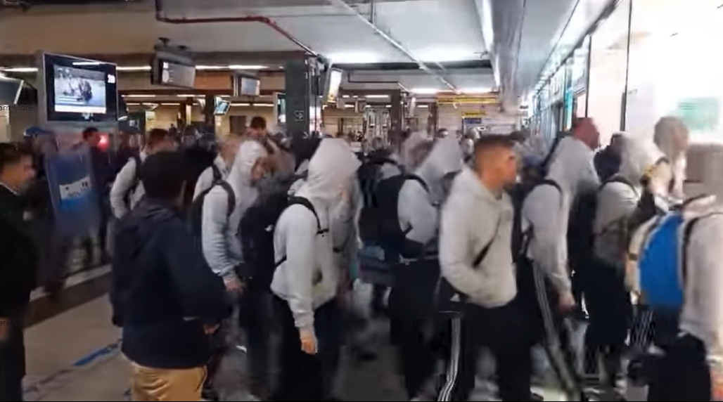Napoli, scontri tra ultras azzurri e dell’Union Berlino a Fuorigrotta. Venduti 2380 biglietti d’ingresso ai tedeschi. Gravi responsabilità del Ministero dell’Interno