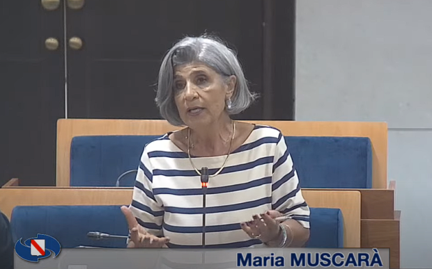 Consigliera regionale Muscarà: “Medici indiani? La Regione dovrebbe puntare sui giovani infermieri campani, non cercare personale all’estero!”