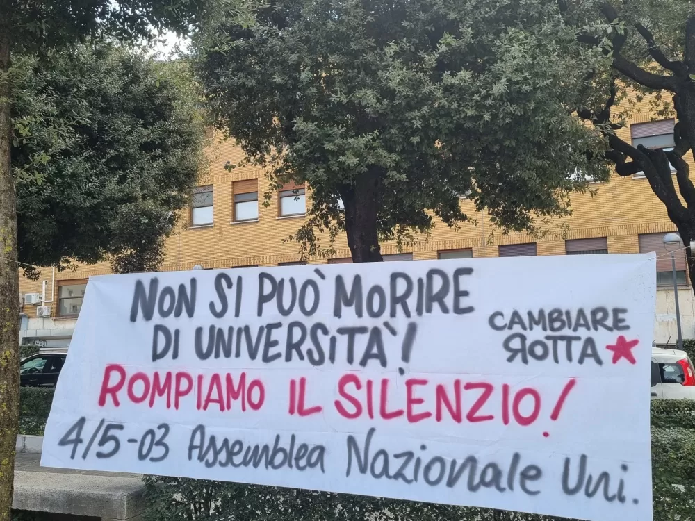 Campania, troppi studenti universitari si tolgono la vita schiacciati dalla competizione selvaggia e la paura di fallire