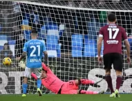 Calcio, il Napoli torna a vincere: Salernitana battuta 2-1