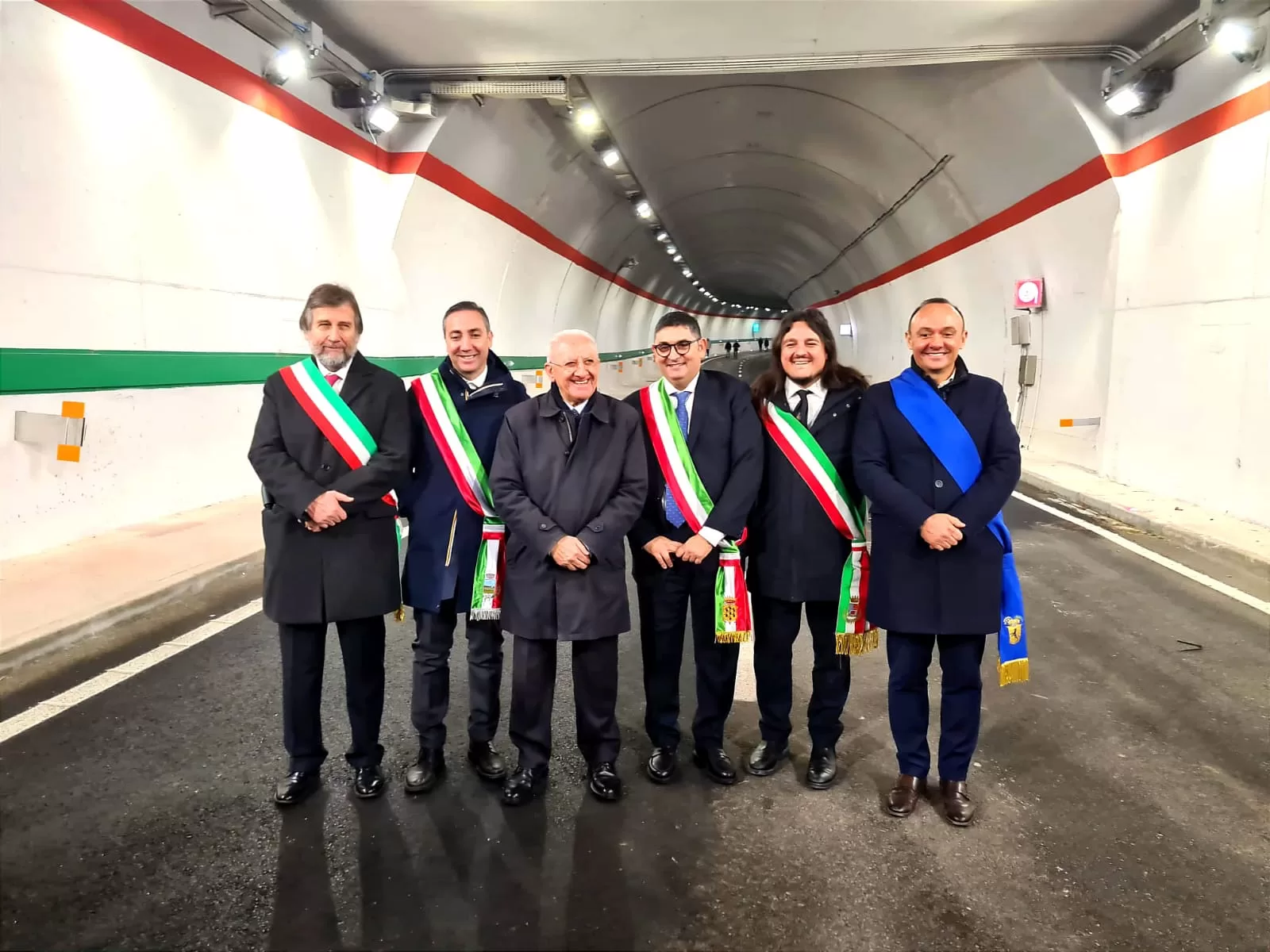 Pozzuoli, inaugurato il tunnel che collega il porto alla tangenziale