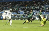 Si risveglia il Napoli: gioca come un anno fa e travolge il Sassuolo segnando 6 gol