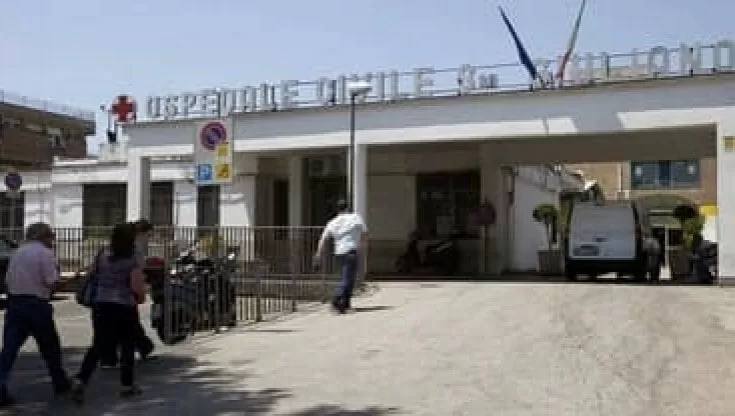 La Tac dell’ospedale di Giugliano è fuori uso: botta e risposta tra la consigliera Muscarà e l’Asl Napoli 2 Nord