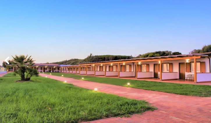Paestum, sequestrato il resort “Giglio di Mare”: 10 indagati, anche due funzionari regionali