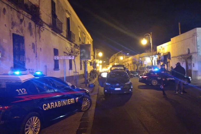 Agguato a Torre Annunziata, ucciso un giovane di 24 anni