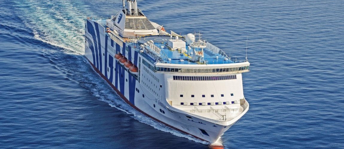 Napoli, un altro omicidio sul lavoro: un marinaio perde la vita sulla nave Antares della Gnv