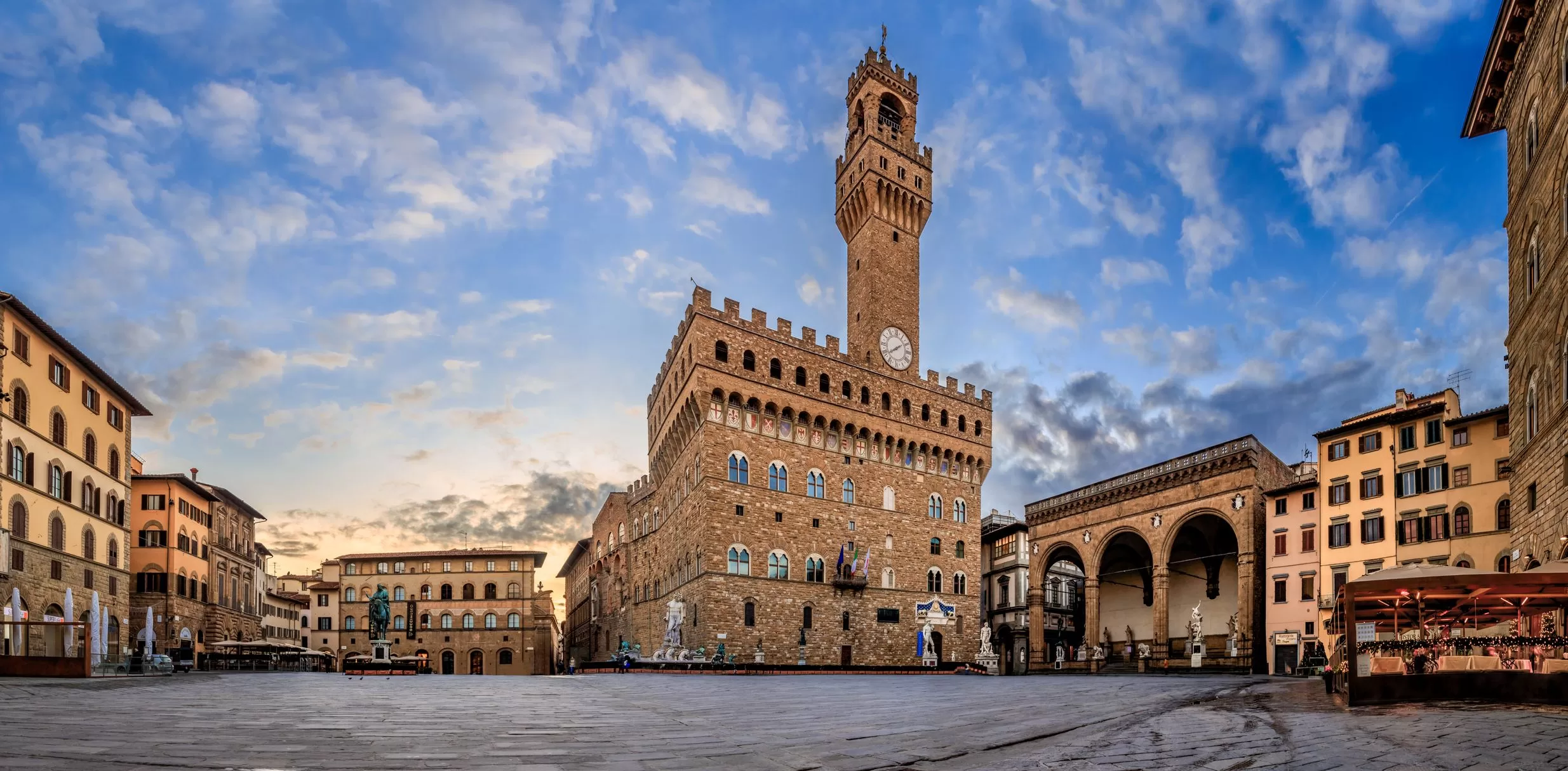 Obbligo del salario minimo in tutti gli appalti del Comune di Firenze