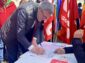 Cgil, Landini firma i referendum: “libertà con meno precarietà”