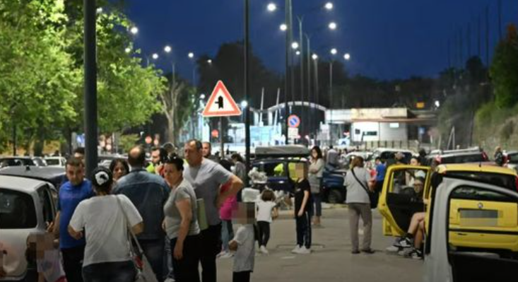 Il governo: “incentivi a chi lascia i Campi Flegrei”