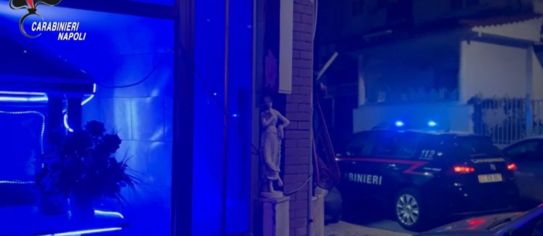 Camorra, bambina contesa a Napoli: madre picchiata per non averla portata dai nonni, 9 arresti