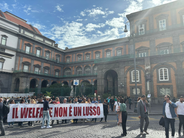 Napoli, vertenza 300 operatori Gesco licenziati: riunione in Prefettura il prossimo 11 Ottobre