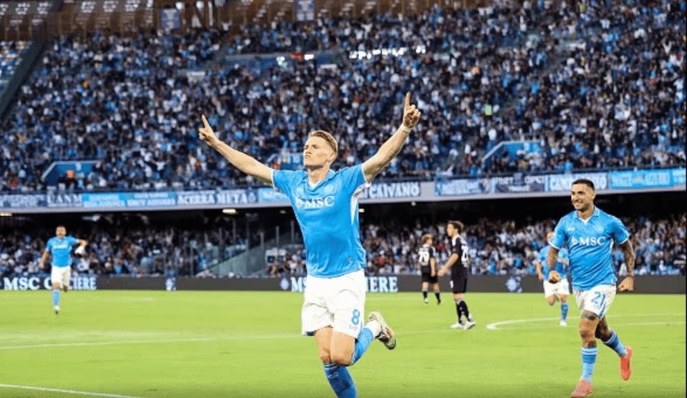 Calcio, Serie A: Napoli batte il Como 3-1 e rimane capolista