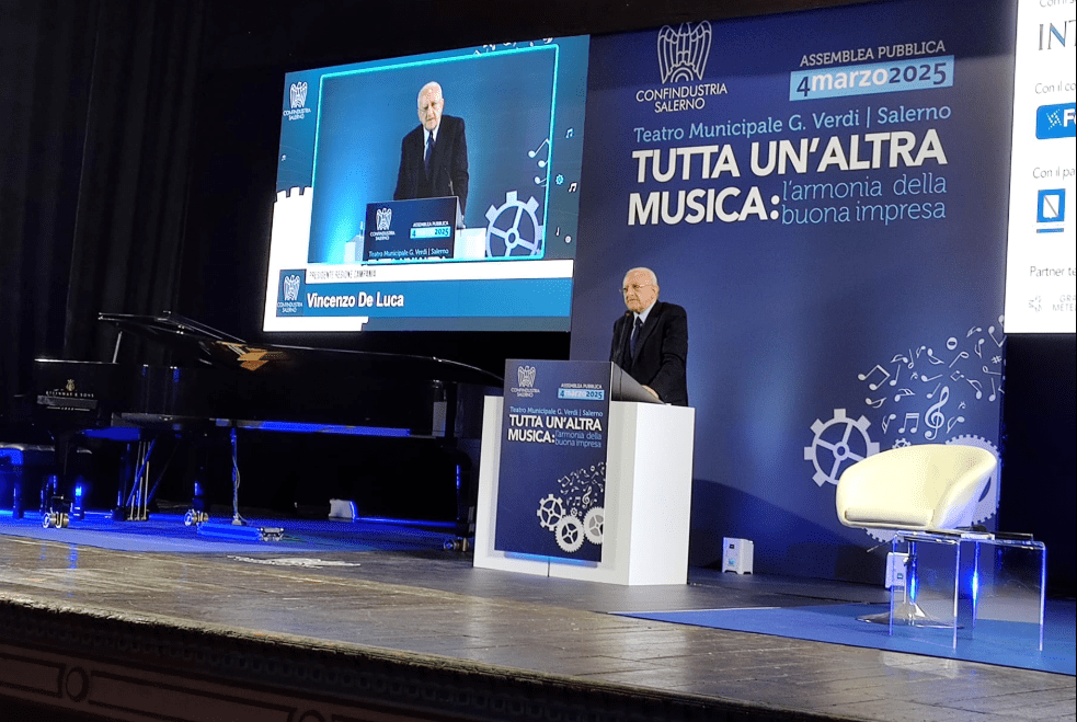 Campania, De Luca critica l’Europa e la Nato sulla gestione del conflitto in Ucraina