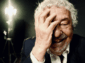 Benedetto Casillo porta in scena l’anima del Sud in “L’uomo dal fiore in bocca / Fiori di palco”