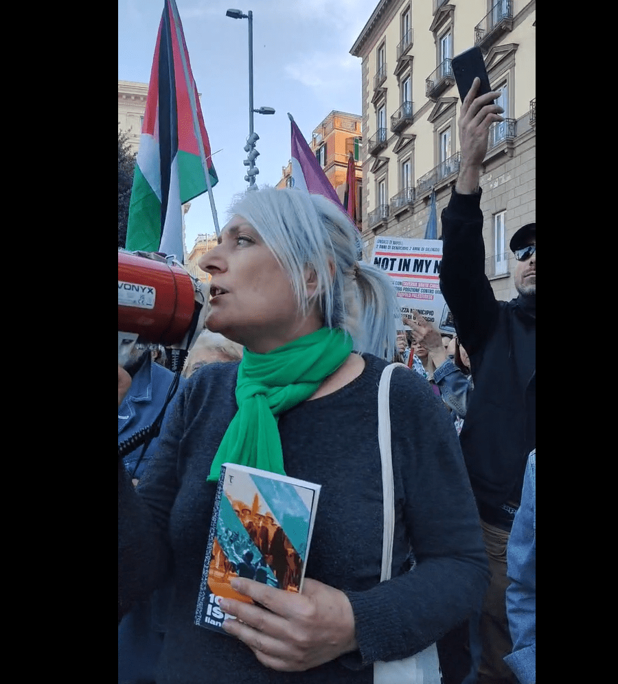 Napoli si ribella: 2 mila in piazza per Nives, la Palestina e la verità. Il popolo contro la propaganda