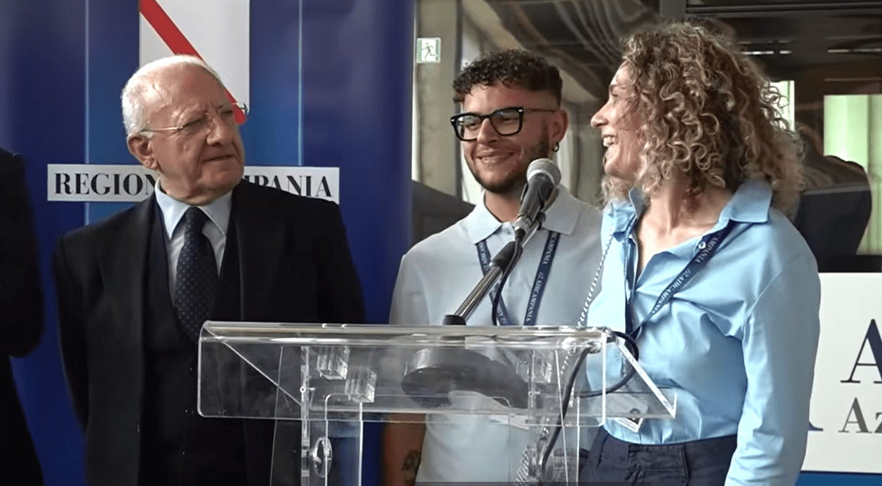 De Luca a Teverola: “Difenderemo il lavoro fatto. La Campania non si affida ai dilettanti”