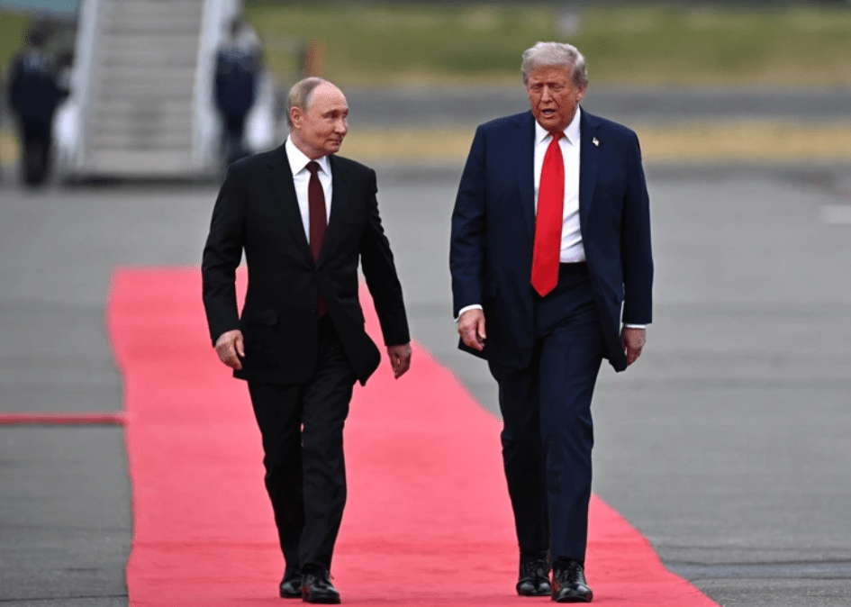 Zelensky si presenta con “mamma Europa” ma Trump non ha tempo da perdere