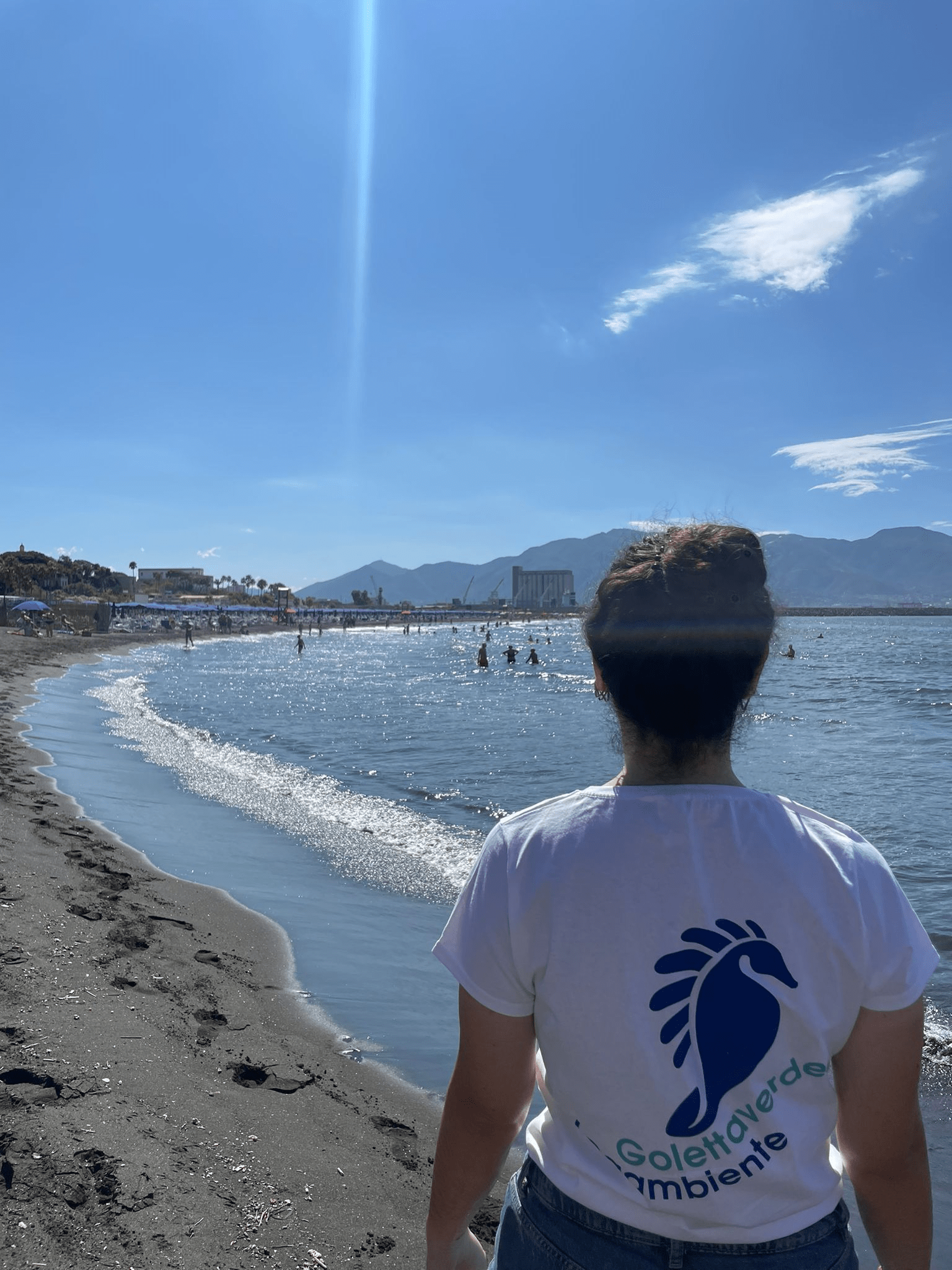 Campania, oltre metà del mare inquinato: l’allarme di Goletta Verde