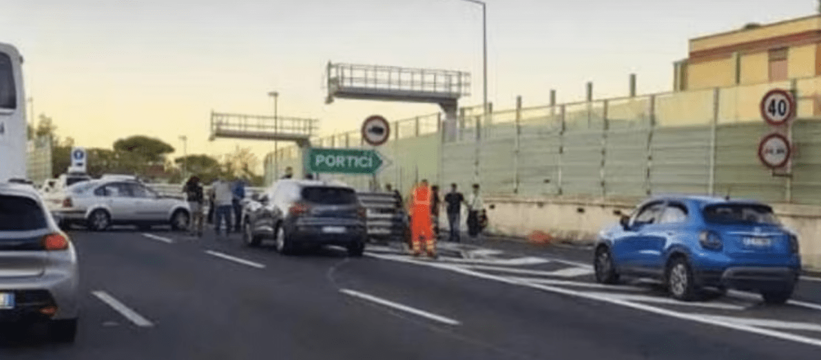 Incidente mortale sulla Napoli-Salerno: muoiono due giovani di Torre Annunziata