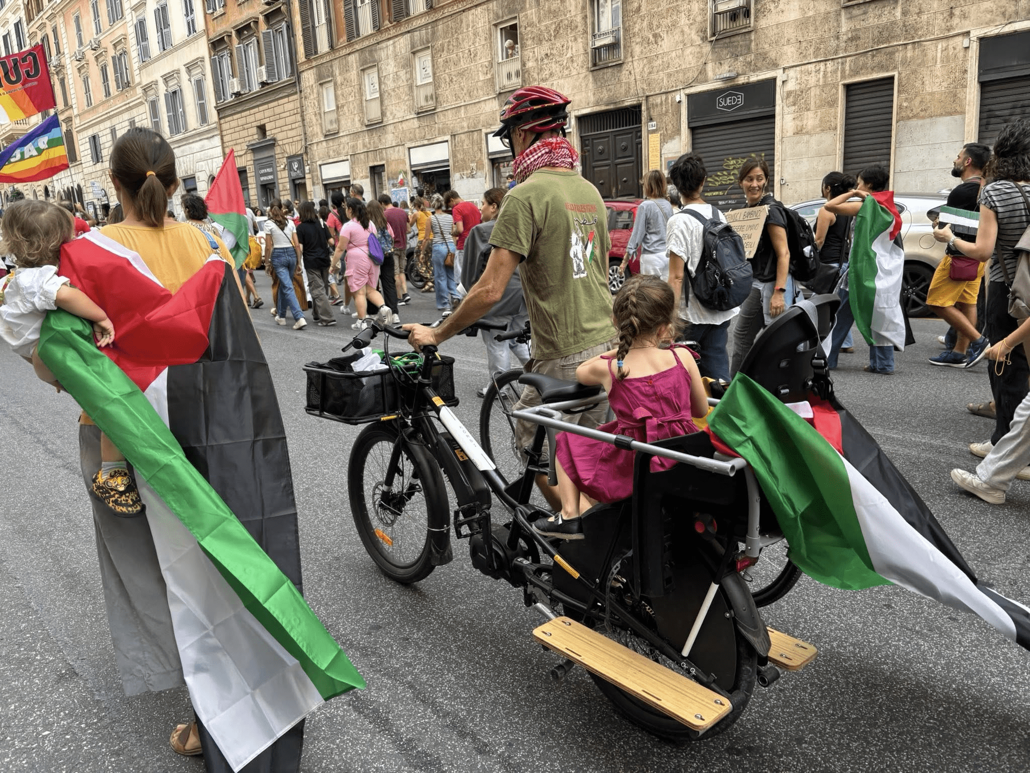 L’Italia della Nuova Resistenza si solleva per Gaza: sciopero generale e blocchi in 80 città