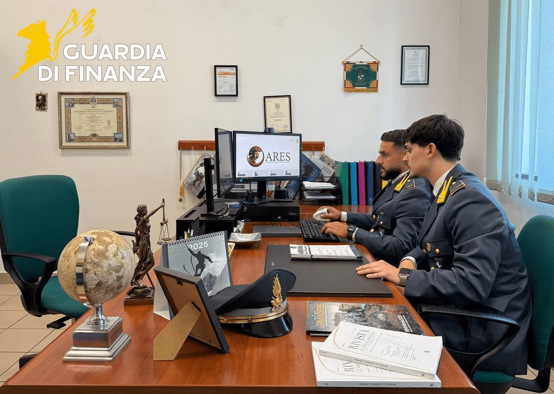 Diplomi facili in cambio di soldi: maxi inchiesta nel Napoletano