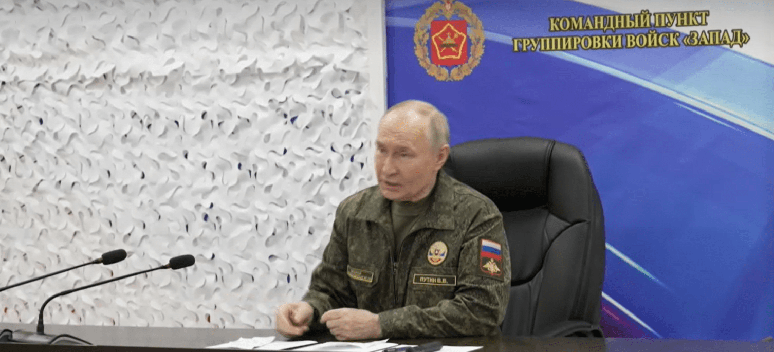 Putin: “I leader ucraini siedono su water d’oro, non si preoccupano del destino del popolo”