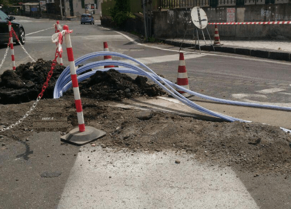 Bacoli, sindaco blocca i cantieri della fibra