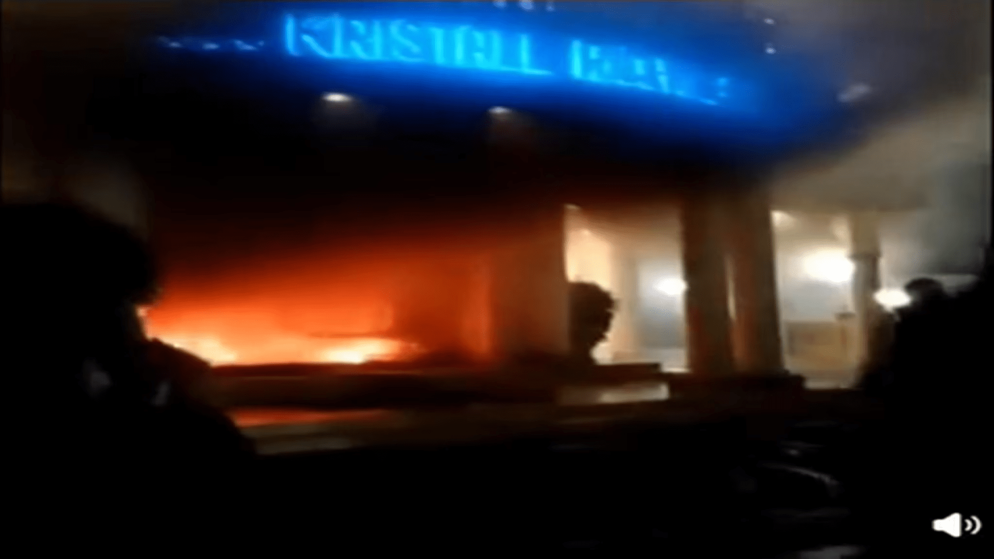 Incendio al matrimonio ad Ariano Irpino: fontane luminose scatenano il panico tra 200 invitati