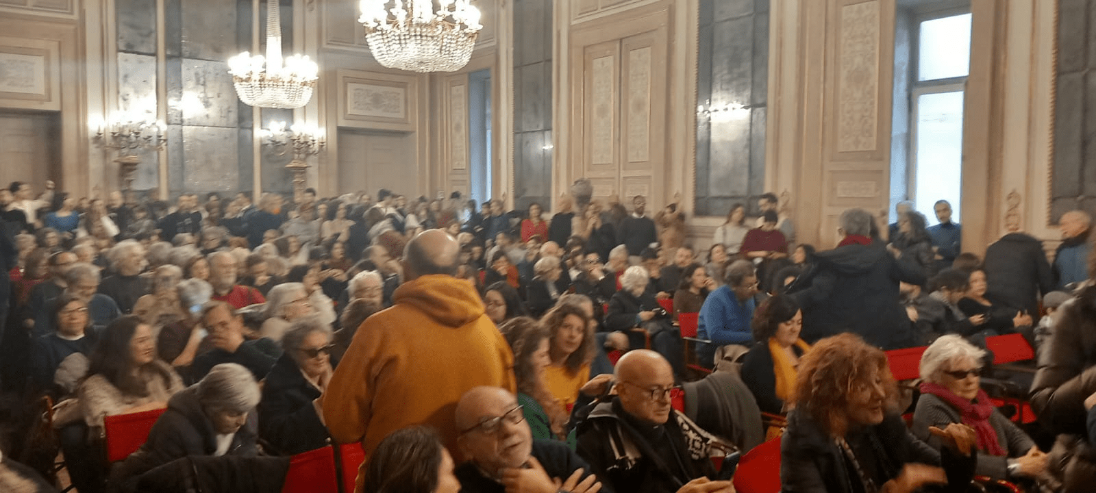 Francesca Albanese a Napoli: oltre 500 persone all’incontro sui diritti umani e la Palestina