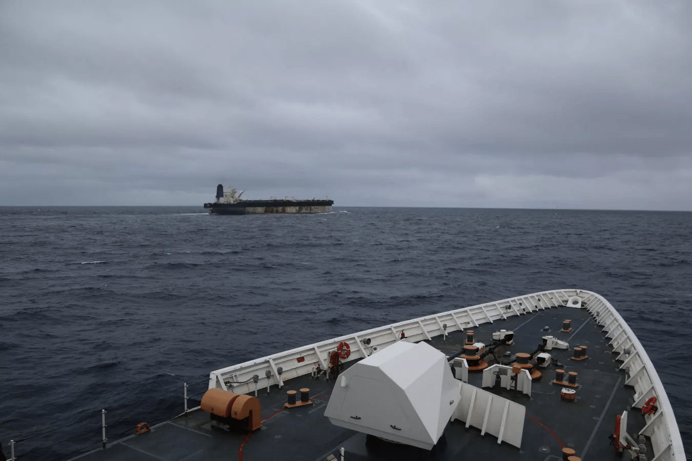 L’Atlantico come Far West: gli USA sequestrano una nave russa in alto mare