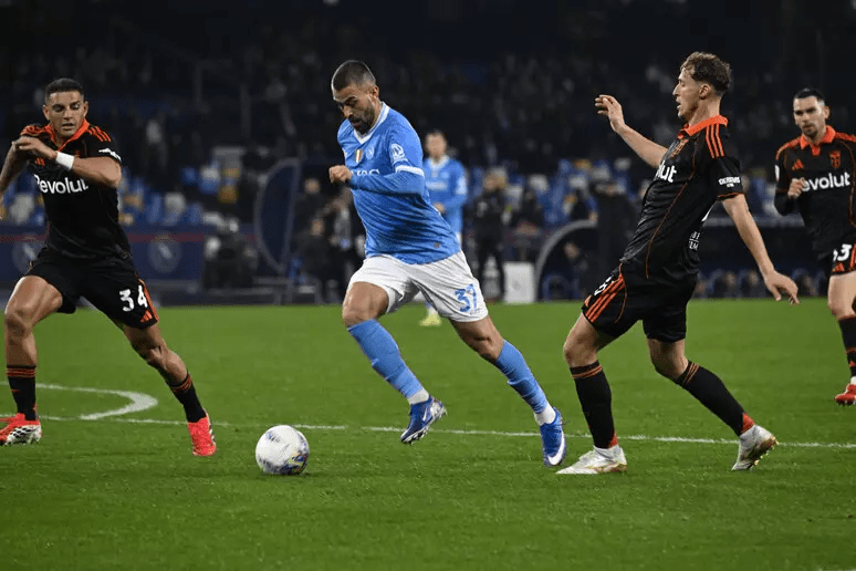 Como sorprende il Napoli: sfida l’Inter in semifinale di Coppa Italia