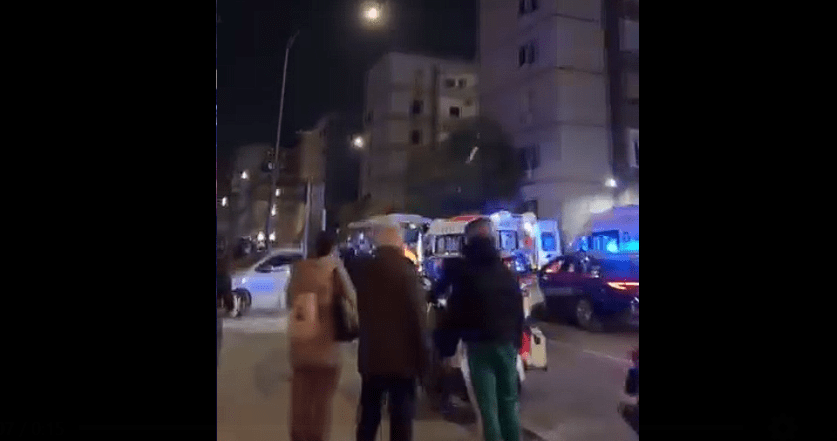 Napoli, accoltellamento su autobus al Vomero: scene drammatiche riprese dai passeggeri