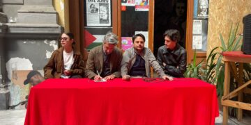 Conferenza stampa P.Carc dopo le perquisizioni: accuse di “educare i minorenni alla lotta di classe”