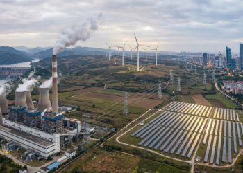Crisi energetica Italia: il governo Giorgia Meloni valuta un possibile lockdown da maggio