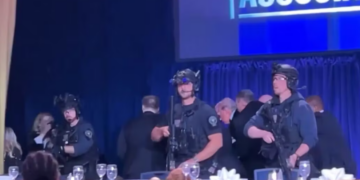 Sparatoria a Washington durante la cena della Casa Bianca: panico e sicurezza in azione