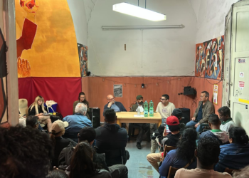 Napoli, il lavoro povero nel Centro Storico all’assemblea al Civico 7 Liberato