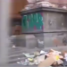 Napoli, degrado alla Galleria Principe: il Civico 7 Liberato denuncia l’emergenza igienica
