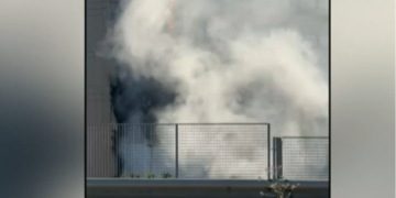 Incendio all’Ospedale del Mare di Napoli: fumo e evacuazioni, struttura sotto controllo