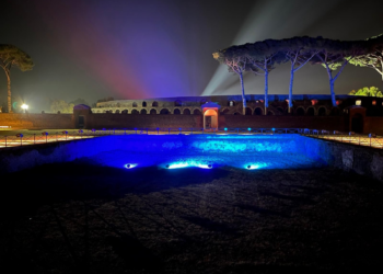 Pompei di notte: riaprono le visite serali tra anfiteatro, vino e aperitivi sotto le stelle