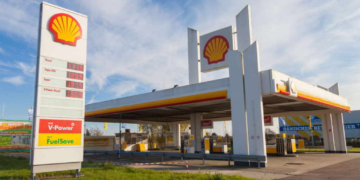Guerra in Medio Oriente e caro energia: Shell vola e moltiplica i profitti