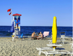 Vacanze 2026, addio al tutto ad agosto: gli italiani cambiano periodo e cercano il risparmio