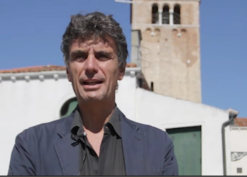 ABC Napoli, la denuncia di Lucarelli: “Lavoratori ingannati, con la Spa meno tutele e meno posti”