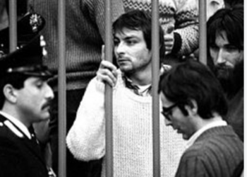 Grazia a Roggero, la provocazione di Sergio Cararo: «Perché non concederla anche a Cesare Battisti?»