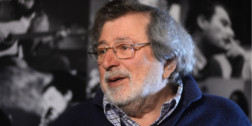 Si è spento Francesco Guccini: il poeta dell’Appennino che ha fatto cantare le coscienze d’Italia