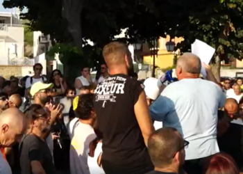 Pozzuoli, emergenza casa dopo il sisma: l’appello della Chiesa contro le speculazioni sugli affitti